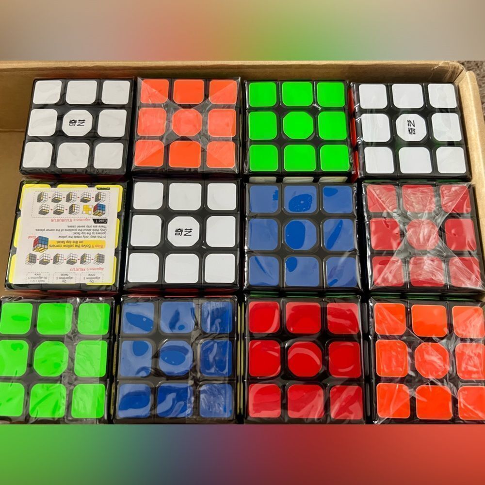 Pack of 12 large Magic Cubes, Twist Puzzle, Puzzle Toys, 3x3 Magic Cube